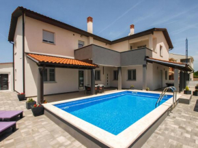 Wohnung Mit Grill, Pool Und Terrasse